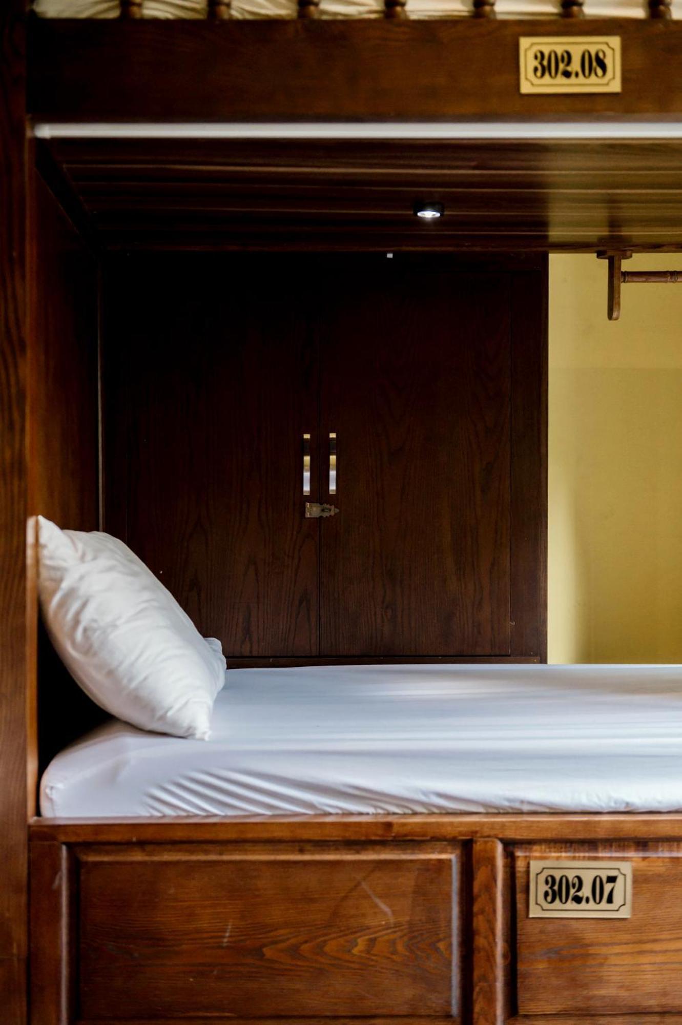 Tabalo Hostel Ханой Экстерьер фото