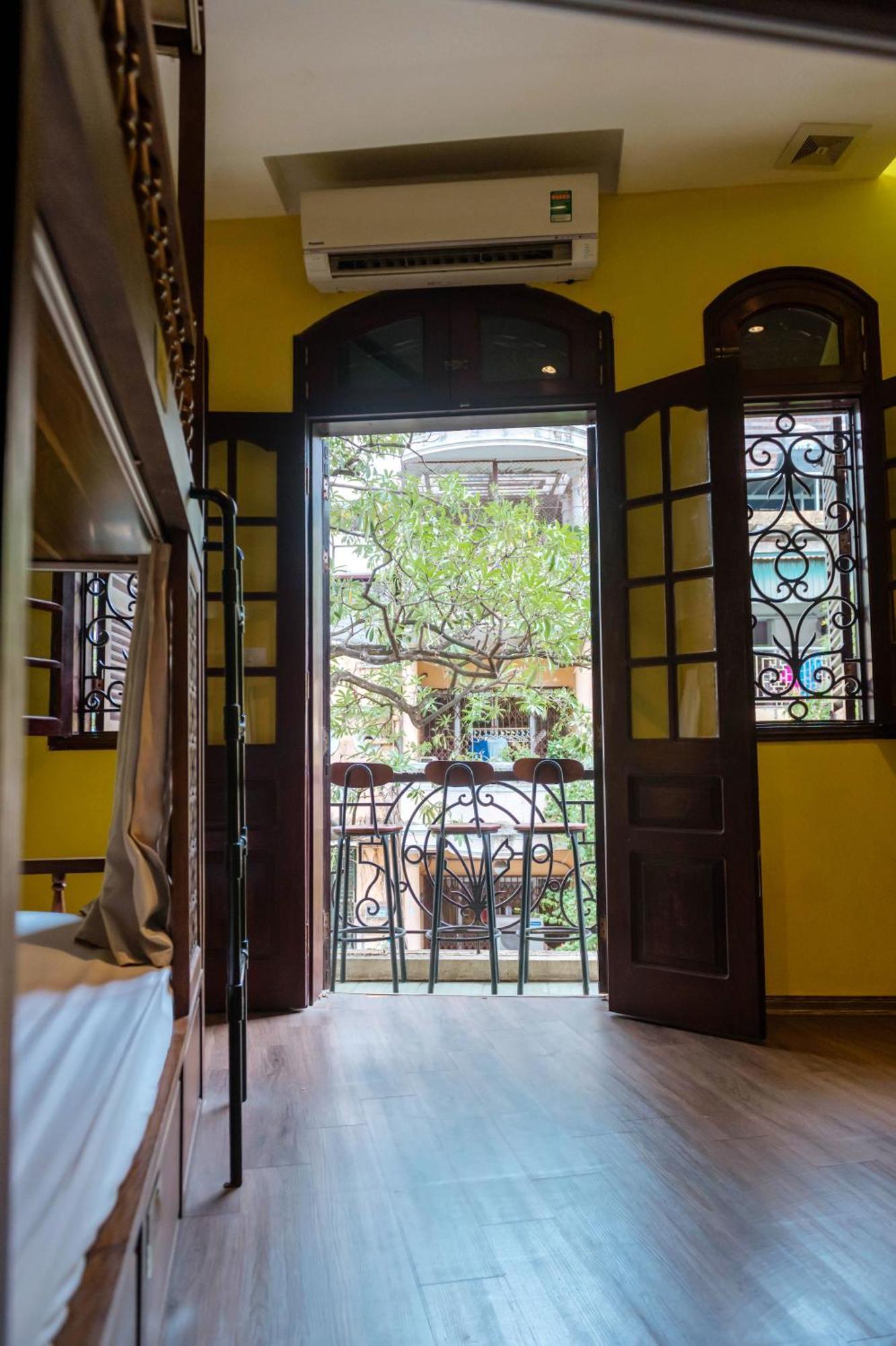 Tabalo Hostel Ханой Экстерьер фото